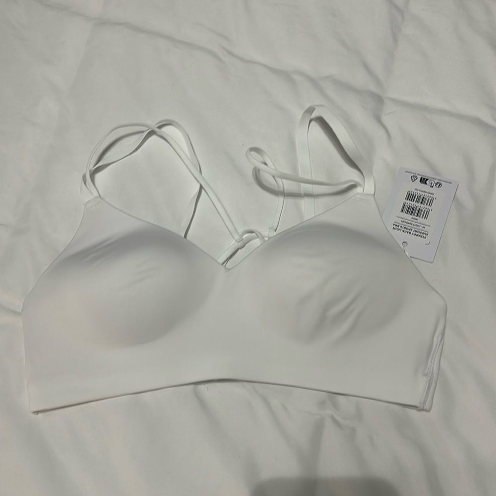 Gym shark straps support bra